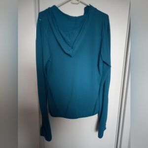 Uniqlo Sweater Size Large